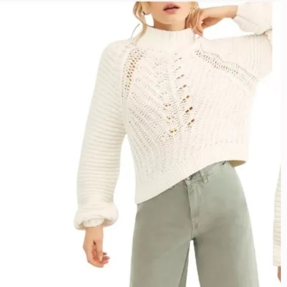FREE PEOPLE ⭐️ sweater - Picture 1 of 7